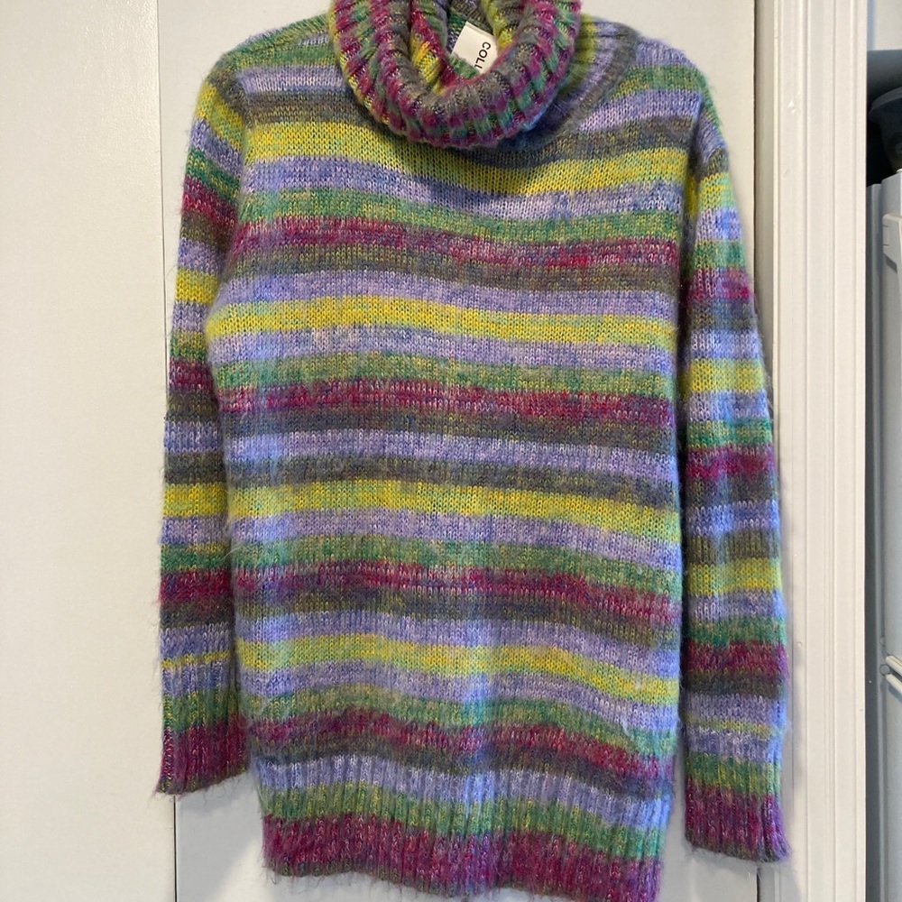 Multi Color Striped Sweater by Collusion
M/8
Cozy and warm
Sexy Boho